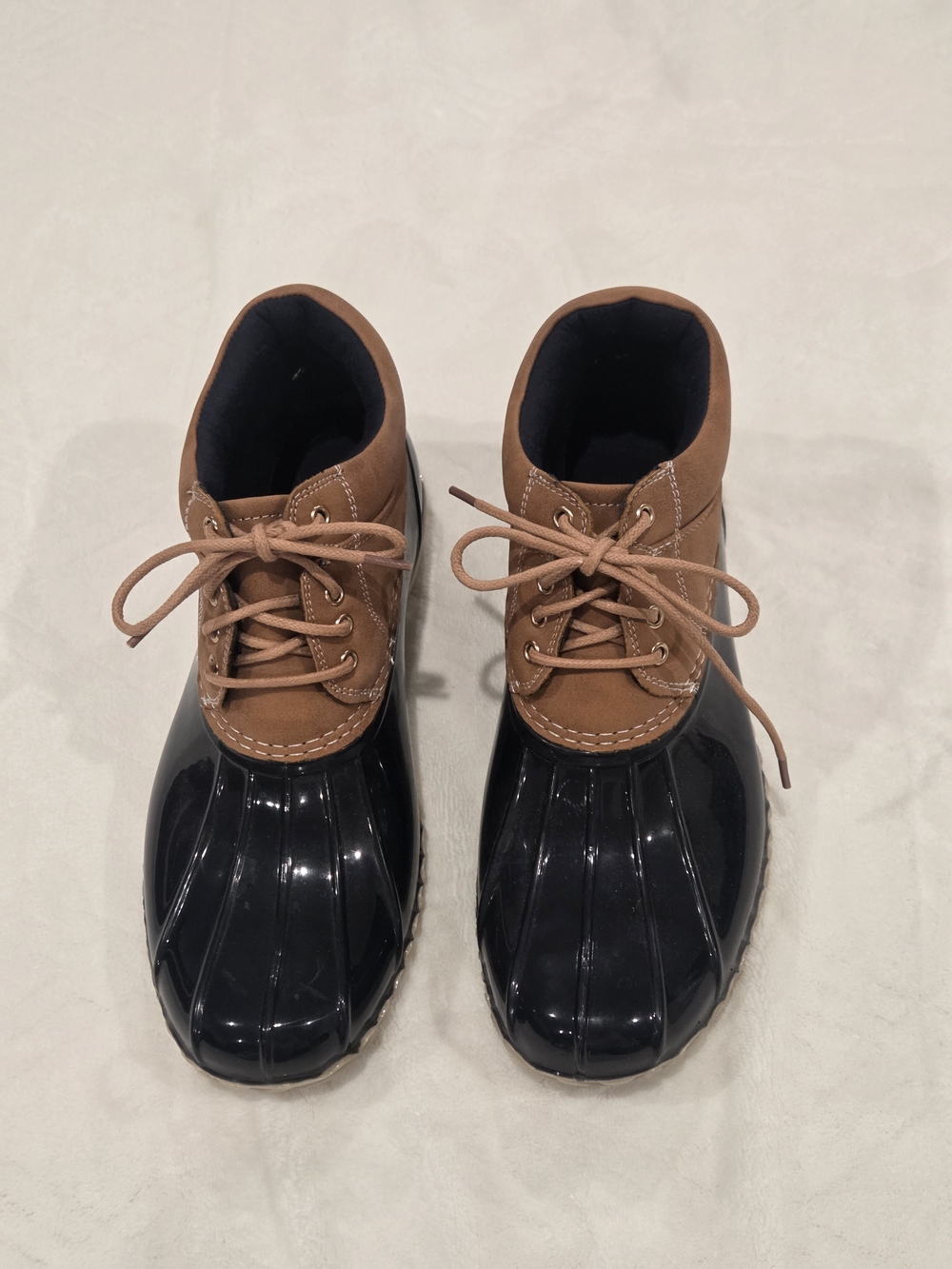 Tommy Hilfiger Two-Tone Navy and Brown Duck Boots